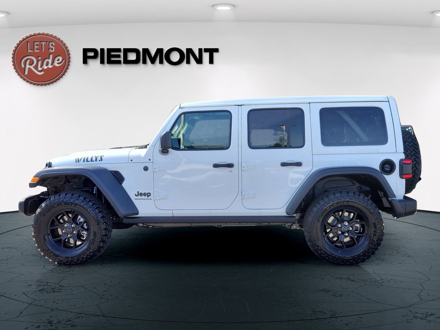 2026 Jeep Wrangler 4-Door Willys - Photo 10