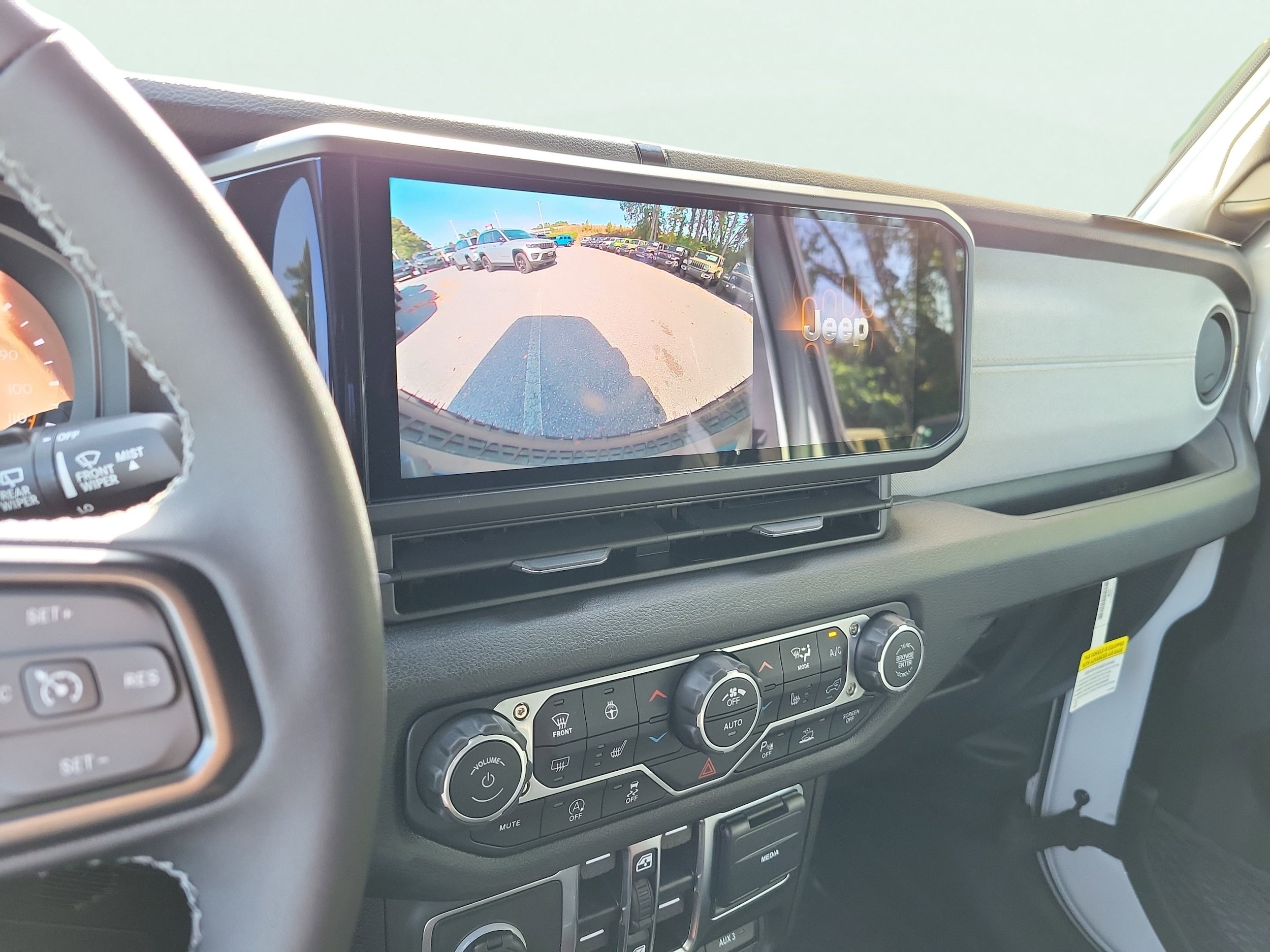 2026 Jeep Wrangler 4-Door Willys - Photo 37
