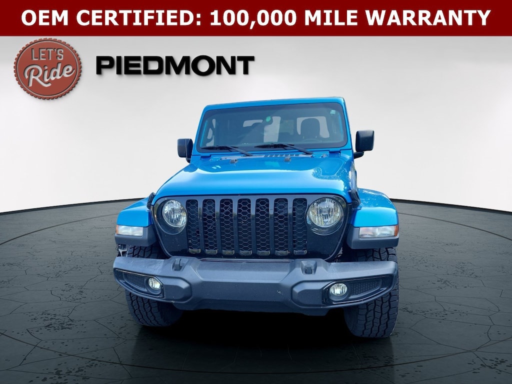 Certified 2022 Jeep Gladiator Willys 4x4 Truck Crew Cab