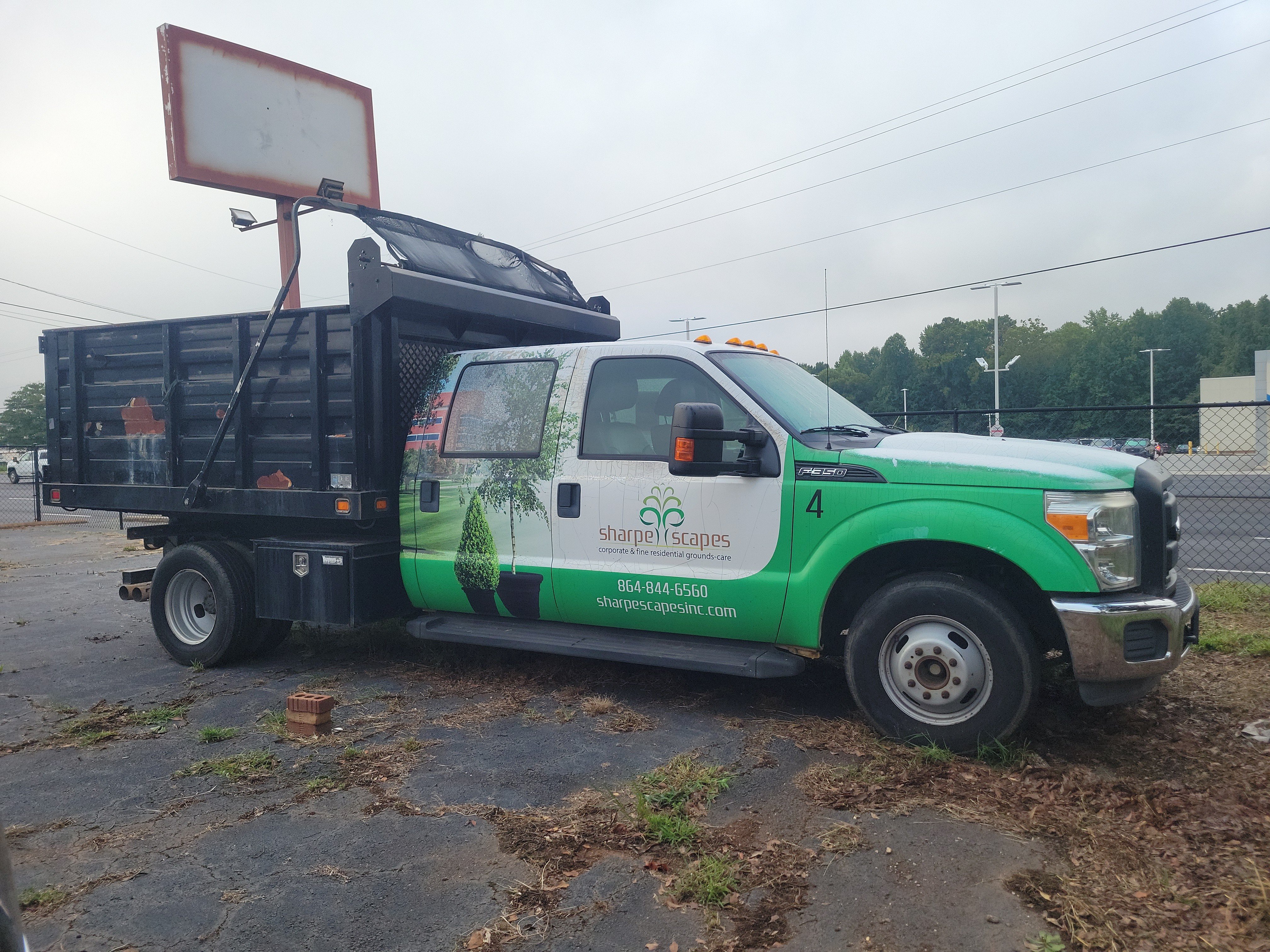 Used 2016 Ford F-350 Chassis 2WD Crew Cab 176 WB 60 CA XL Truck Crew Cab