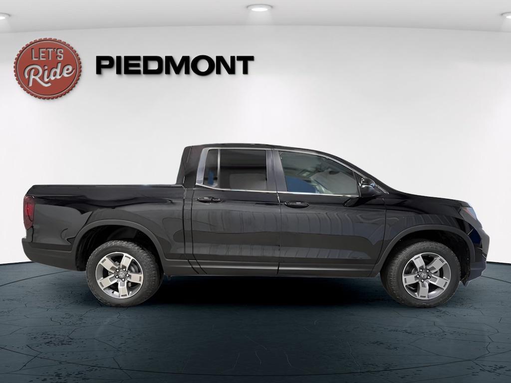 New 2026 Honda Ridgeline RTL Truck Crew Cab