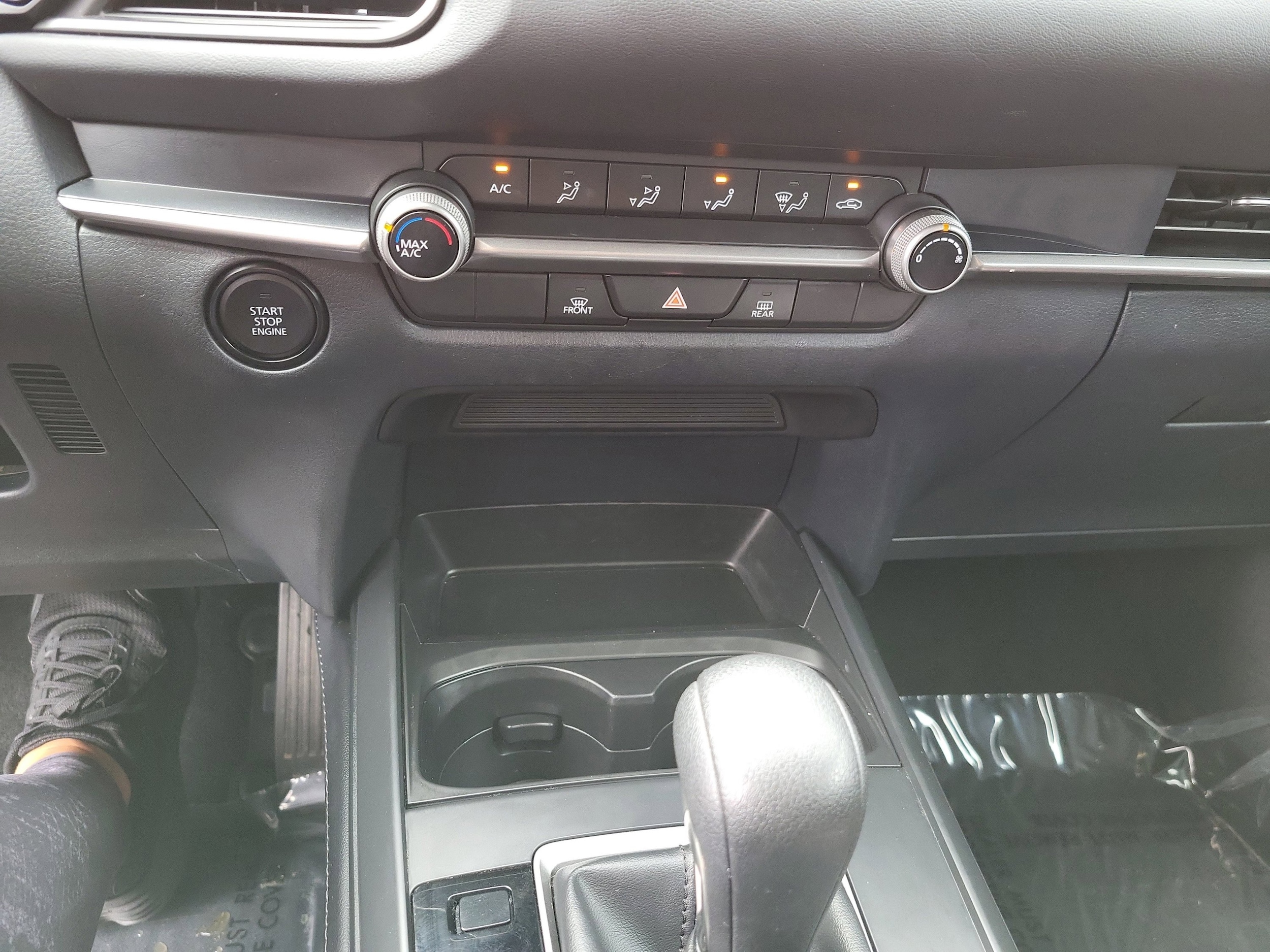 2024 Mazda CX-30 S - Photo 30