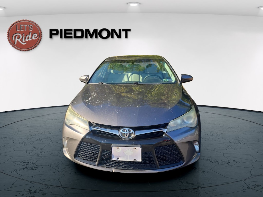 Used 2015 Toyota Camry 4dr Sdn I4 Auto SE Sedan