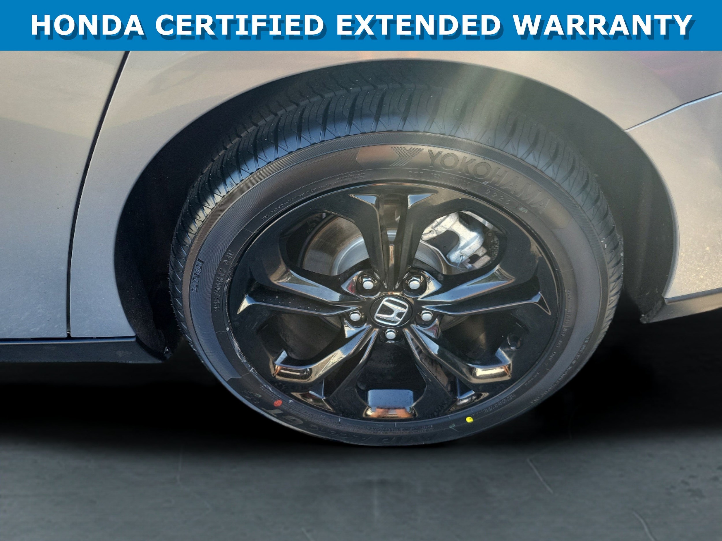 2025 Honda Accord SE - Photo 11
