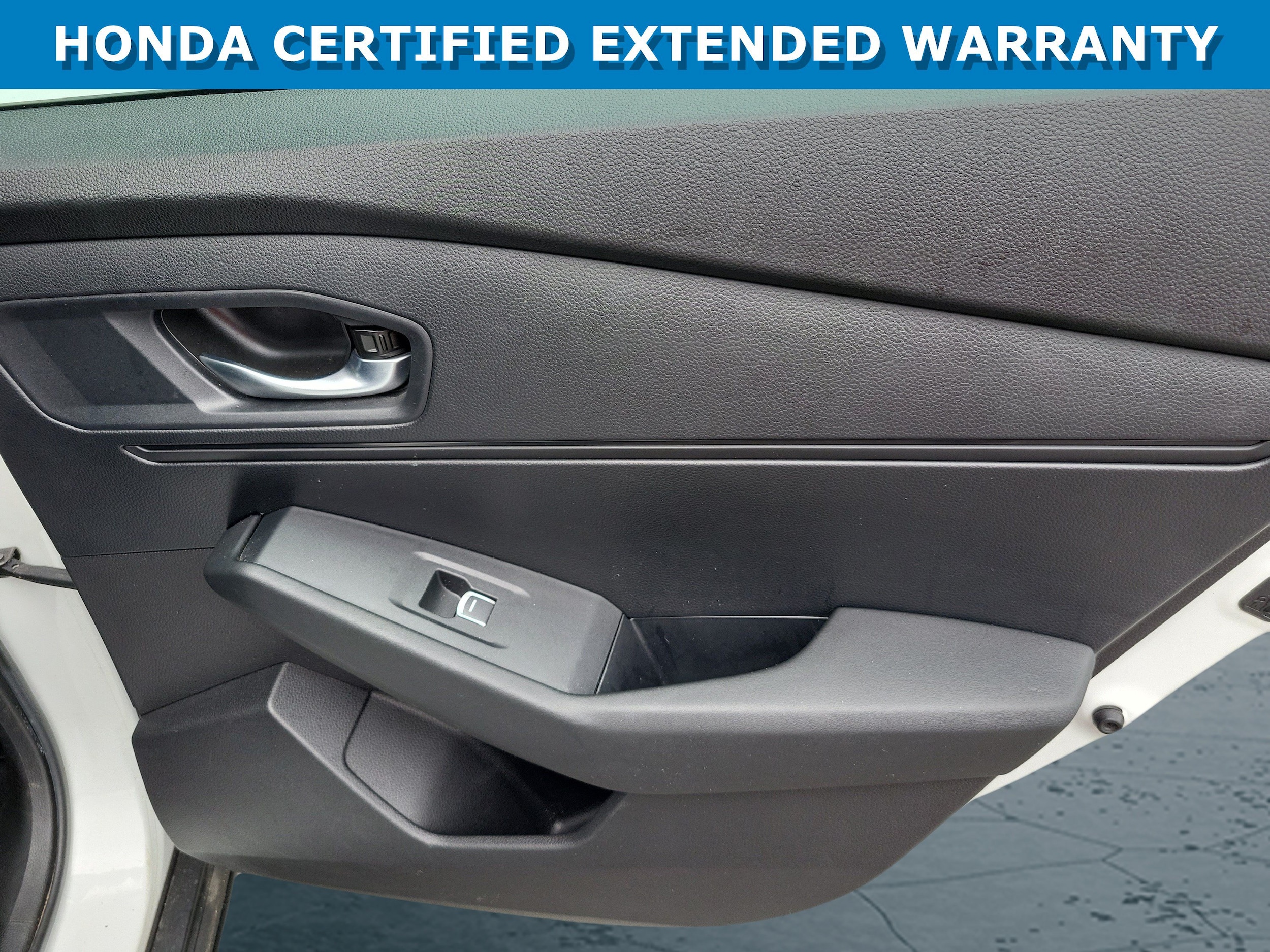 2025 Honda Accord SE - Photo 18