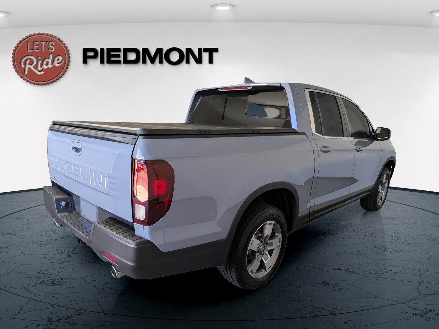 New 2026 Honda Ridgeline RTL Truck Crew Cab