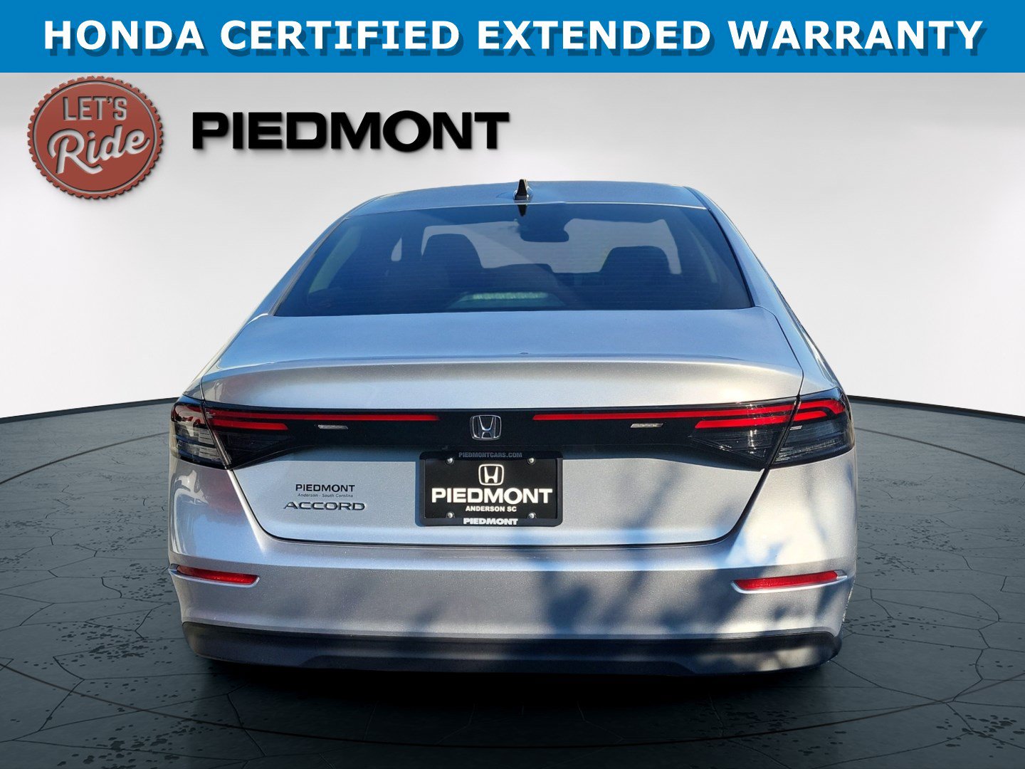 2025 Honda Accord SE - Photo 8