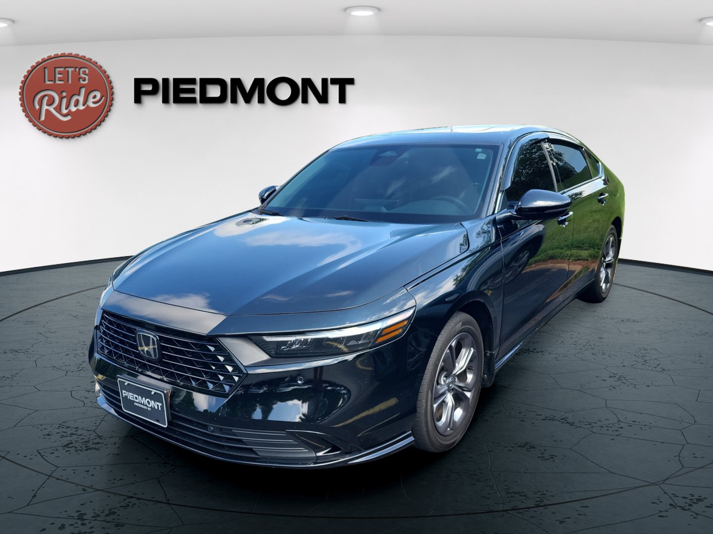 2025 Honda Accord Hybrid 4dr Car 