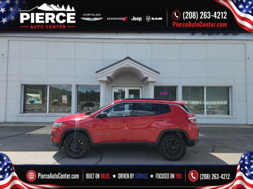2024 Jeep Compass Latitude Lux