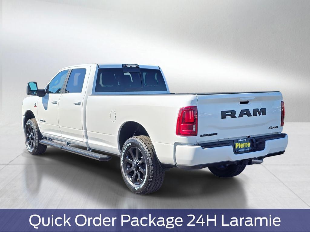 New 2026 Ram 3500 LARAMIE CREW CAB 4X4 8' BOX Pickup