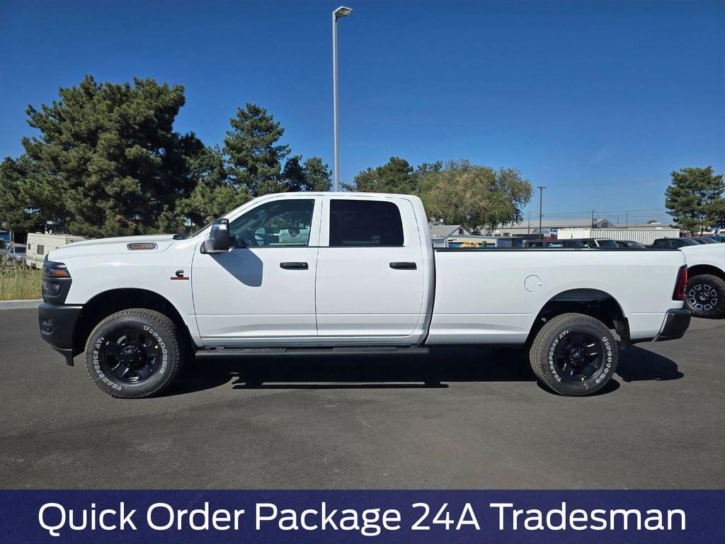 New 2026 Ram 2500 TRADESMAN CREW CAB 4X4 8' BOX Pickup