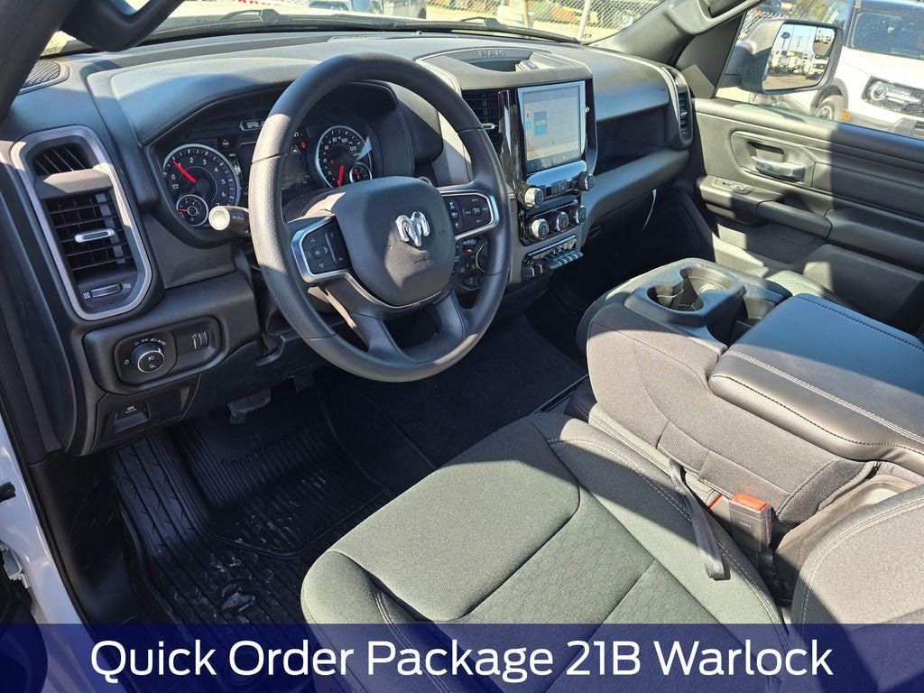 New 2026 Ram 1500 WARLOCK CREW CAB 4X4 5'7 BOX Pickup