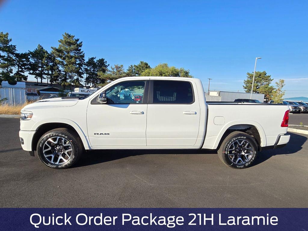 New 2026 Ram 1500 LARAMIE CREW CAB 4X4 5'7 BOX Pickup