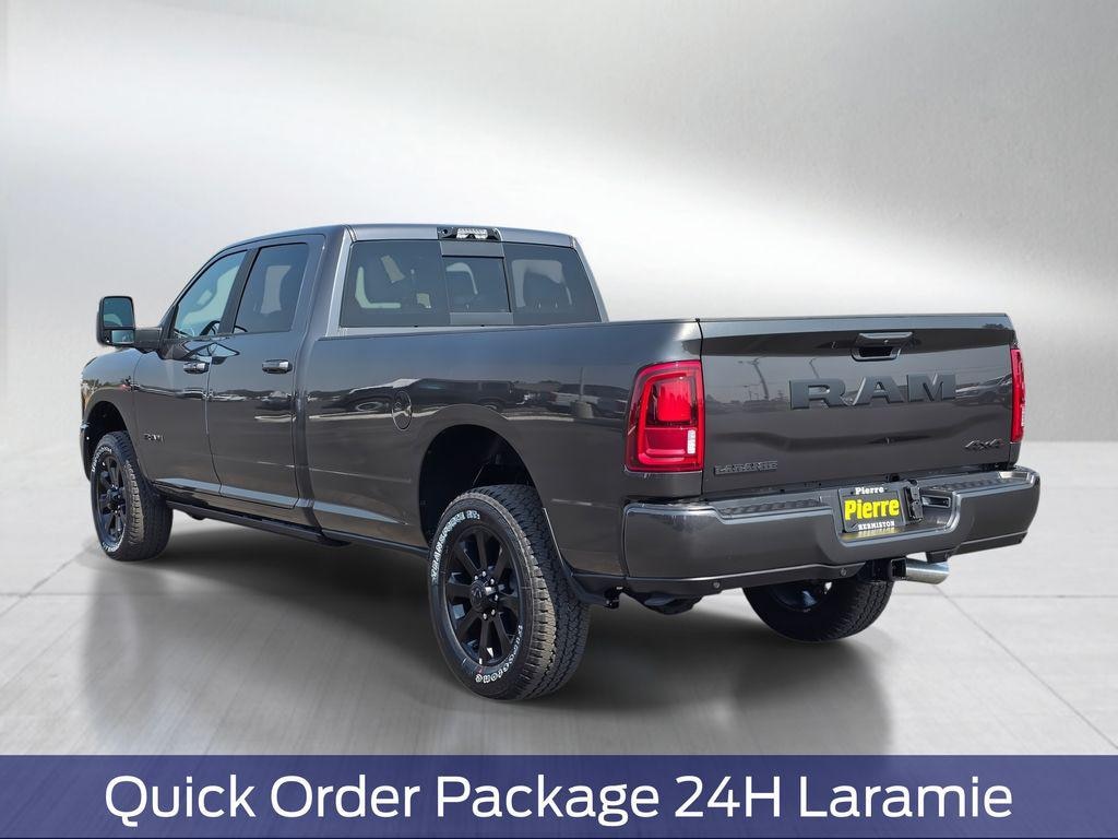 New 2026 Ram 3500 LARAMIE CREW CAB 4X4 8' BOX Pickup