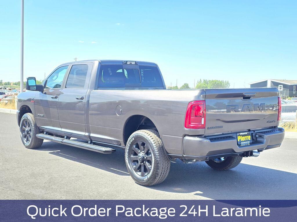 New 2026 Ram 2500 LARAMIE CREW CAB 4X4 8' BOX Pickup