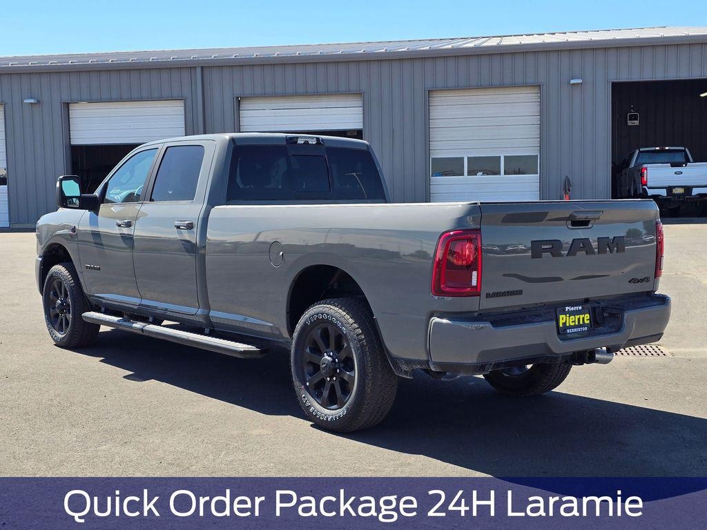 New 2026 Ram 2500 LARAMIE CREW CAB 4X4 8' BOX Pickup