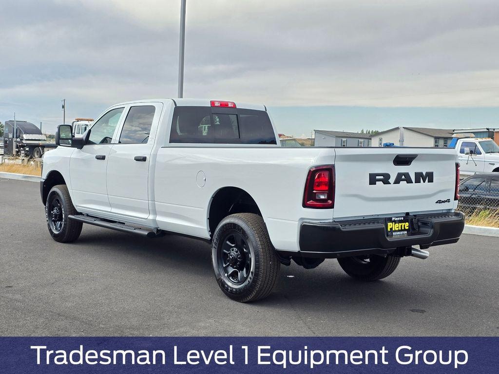New 2026 Ram 3500 TRADESMAN CREW CAB 4X4 8' BOX Pickup