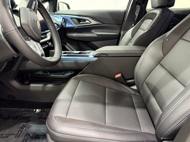 2026 Chevrolet Equinox EV 2LT - Photo 13