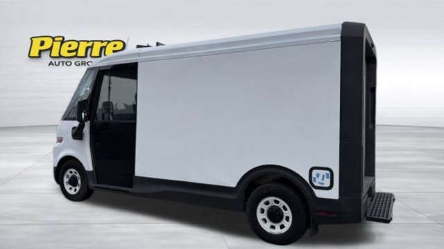 Used 2024 Chevrolet BrightDrop Zevo 400 with VIN 2G5ZJ2TY6R9103239 for sale in Seattle, WA