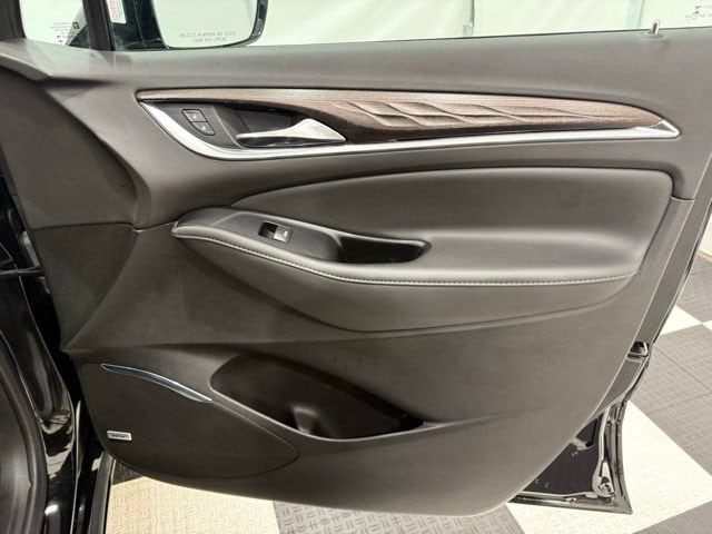 2023 Buick Enclave Avenir - Photo 23