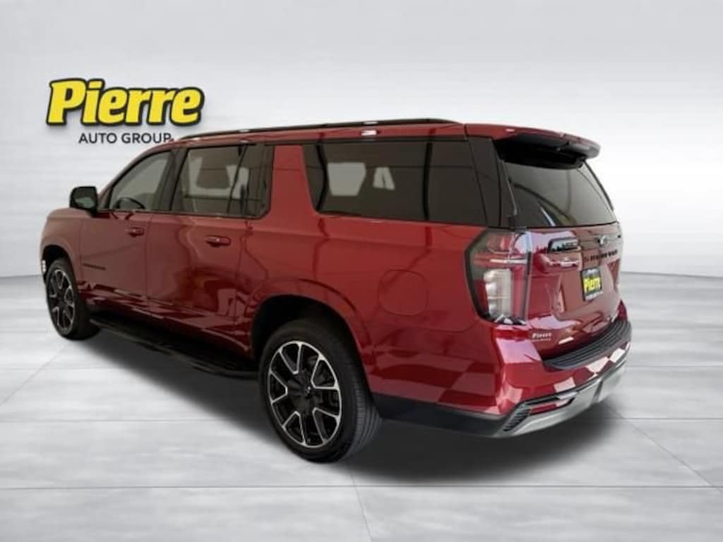 Used 2024 Chevrolet Suburban RST SUV