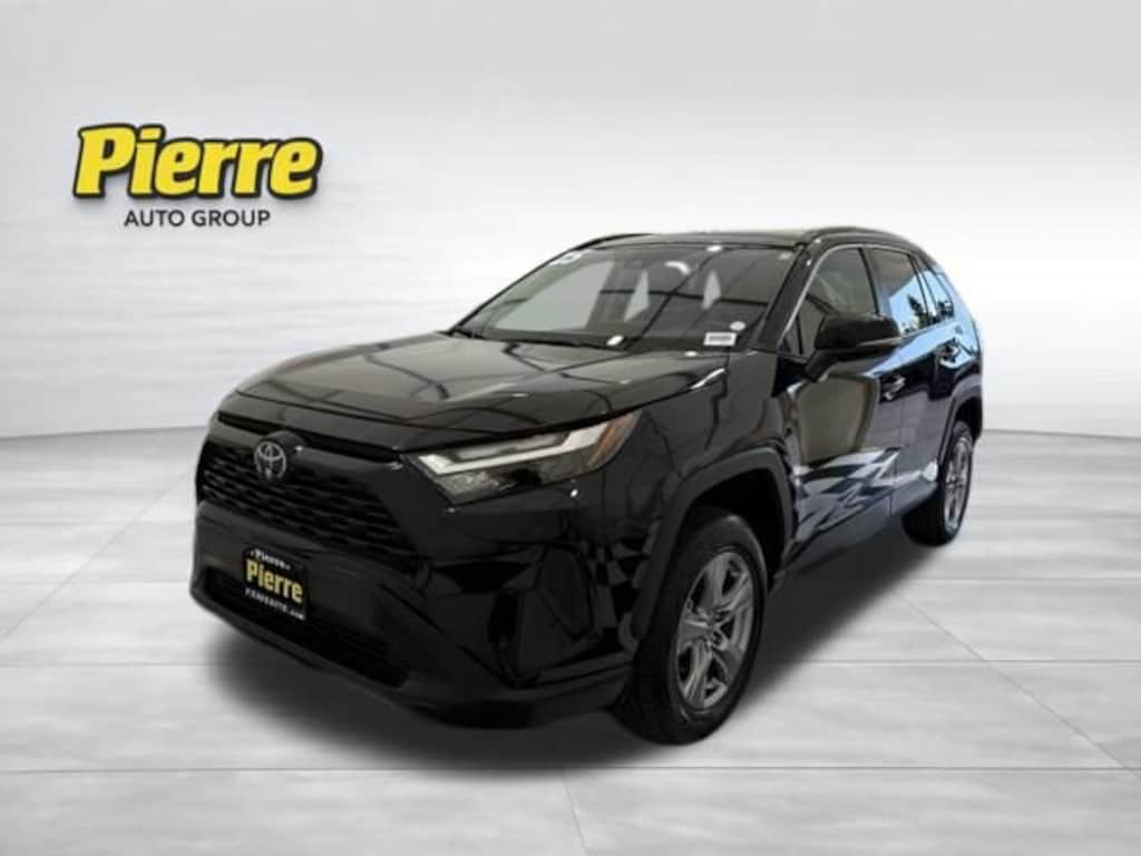 Used 2025 Toyota RAV4 XLE