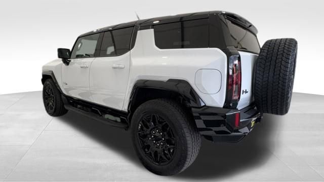Used 2025 GMC HUMMER EV 2X with VIN 1GKB0NDE9SU109990 for sale in Seattle, WA