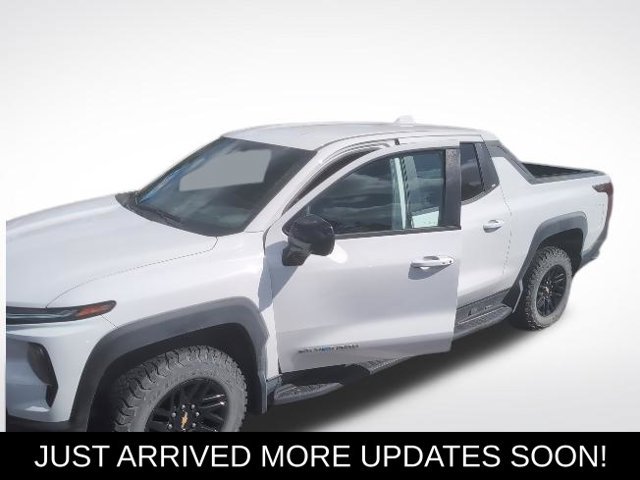 Used 2024 Chevrolet Silverado EV Work Truck with VIN 1GC10UED8RU206647 for sale in Seattle, WA