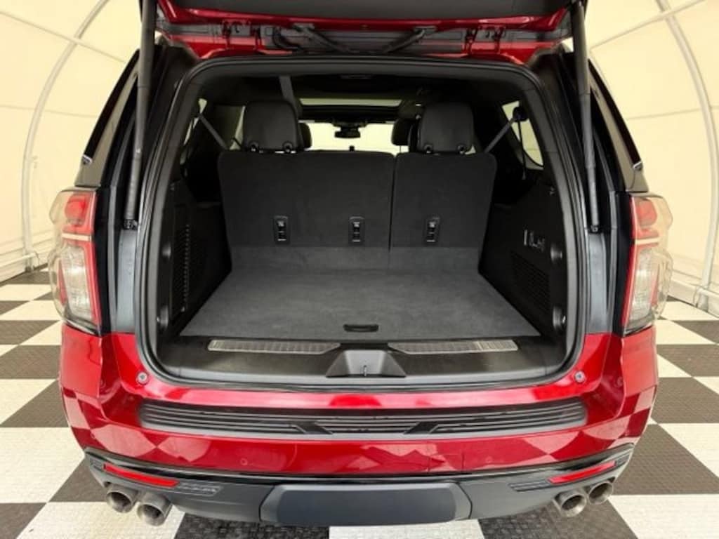 Used 2023 Chevrolet Suburban Z71 SUV