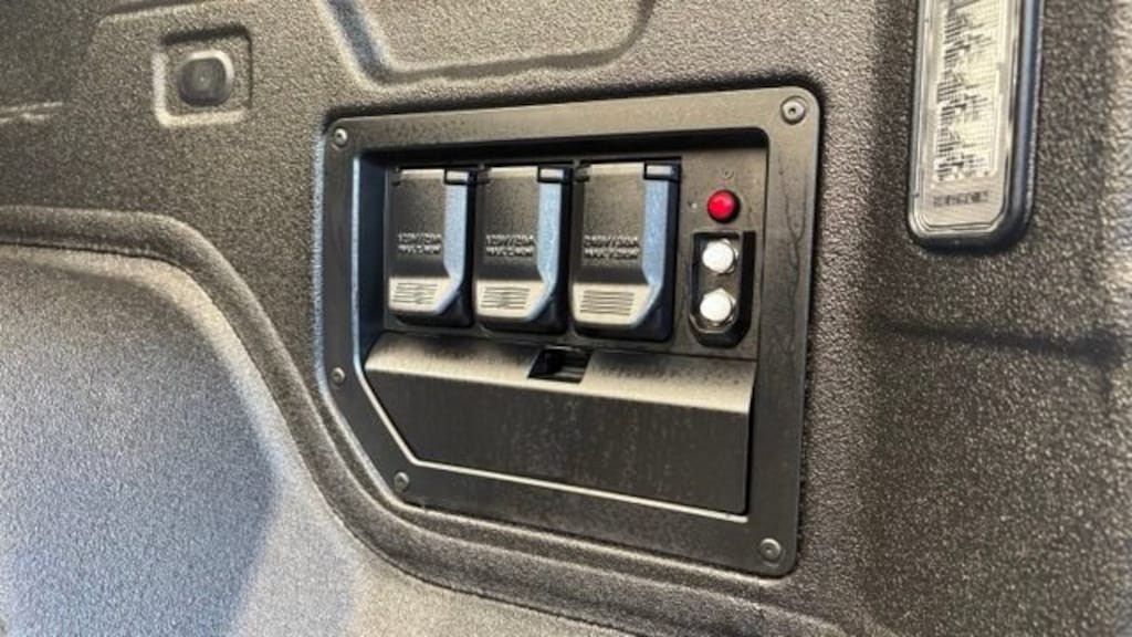 Used 2026 Chevrolet Silverado EV Trail Boss - Max Range Truck