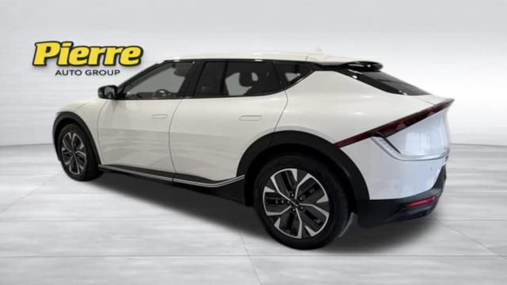 Used 2023 Kia EV6 Light