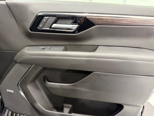 2026 Chevrolet Tahoe Premier - Photo 27