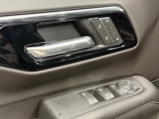 2026 Chevrolet Tahoe Premier - Photo 19