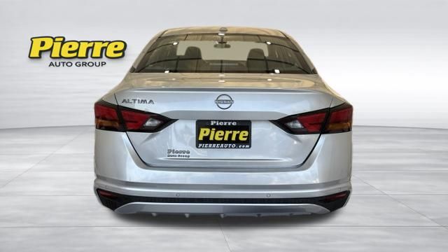 Used 2025 Nissan Altima 2.5 SV Sedan