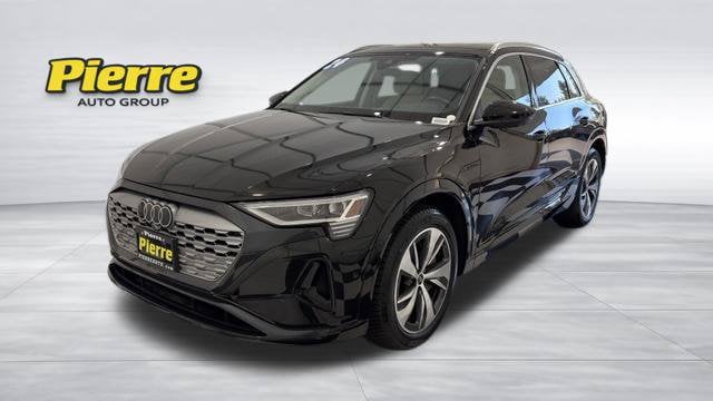 2024 Audi Q8 e-tron