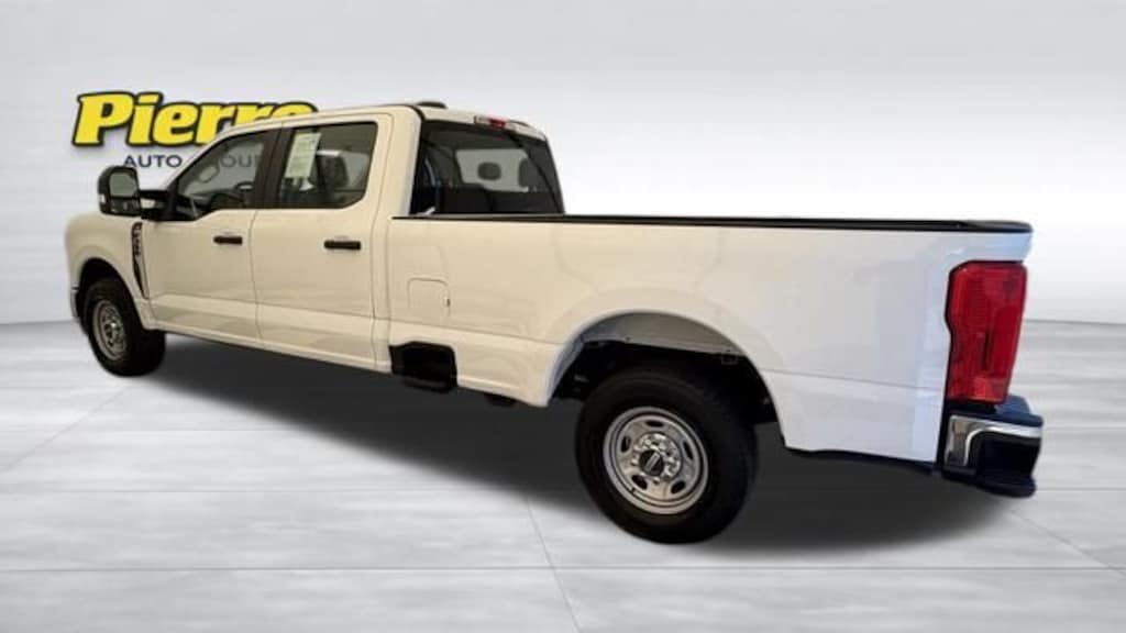 Used 2023 Ford F-350SD XL Truck Crew Cab