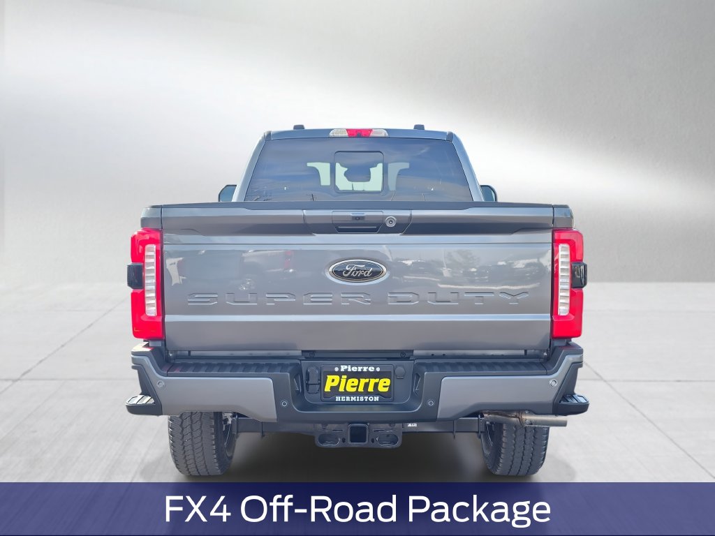 New 2026 Ford F-350 XLT Truck Crew Cab
