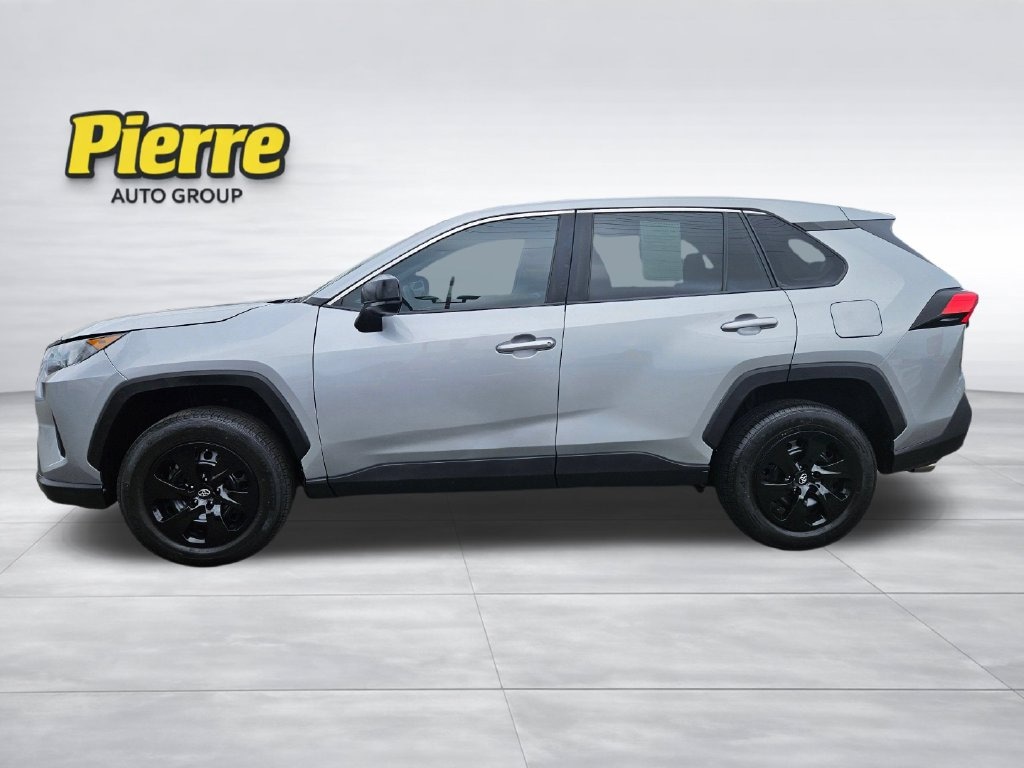Used 2022 Toyota RAV4 LE SUV