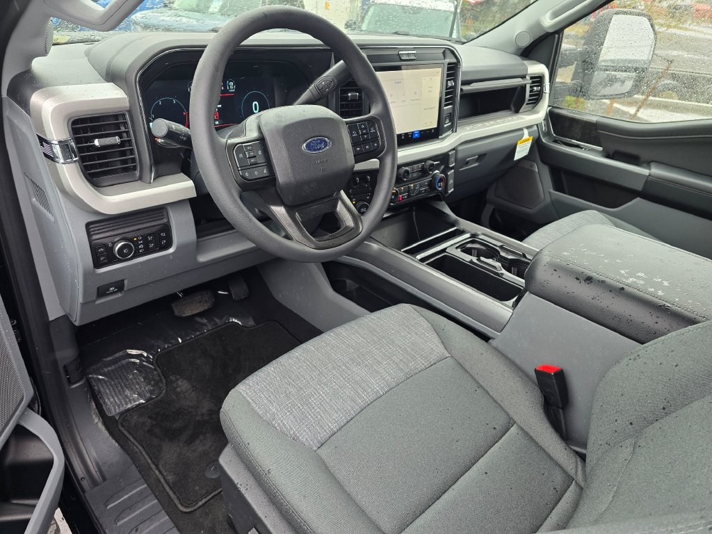 New 2026 Ford F-250 XLT Truck Crew Cab