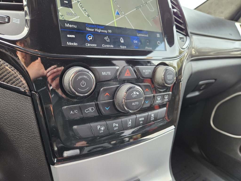 2021 Jeep Grand Cherokee Trackhawk - Photo 31