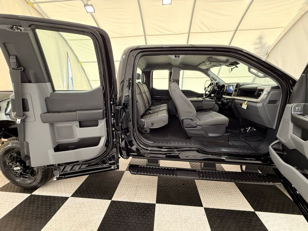 2026 Ford F-350 Super Duty XL - Photo 22
