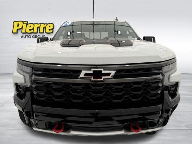 2024 Chevrolet Silverado 1500 ZR2 - Photo 9
