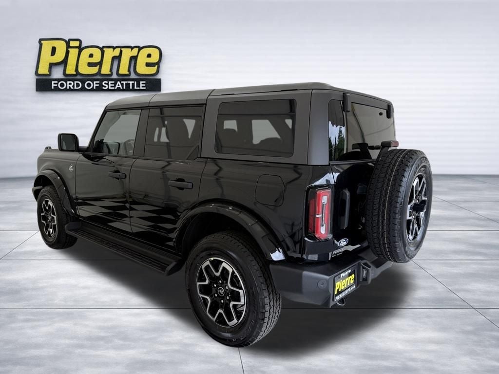 New 2026 Ford Bronco Outer Banks SUV