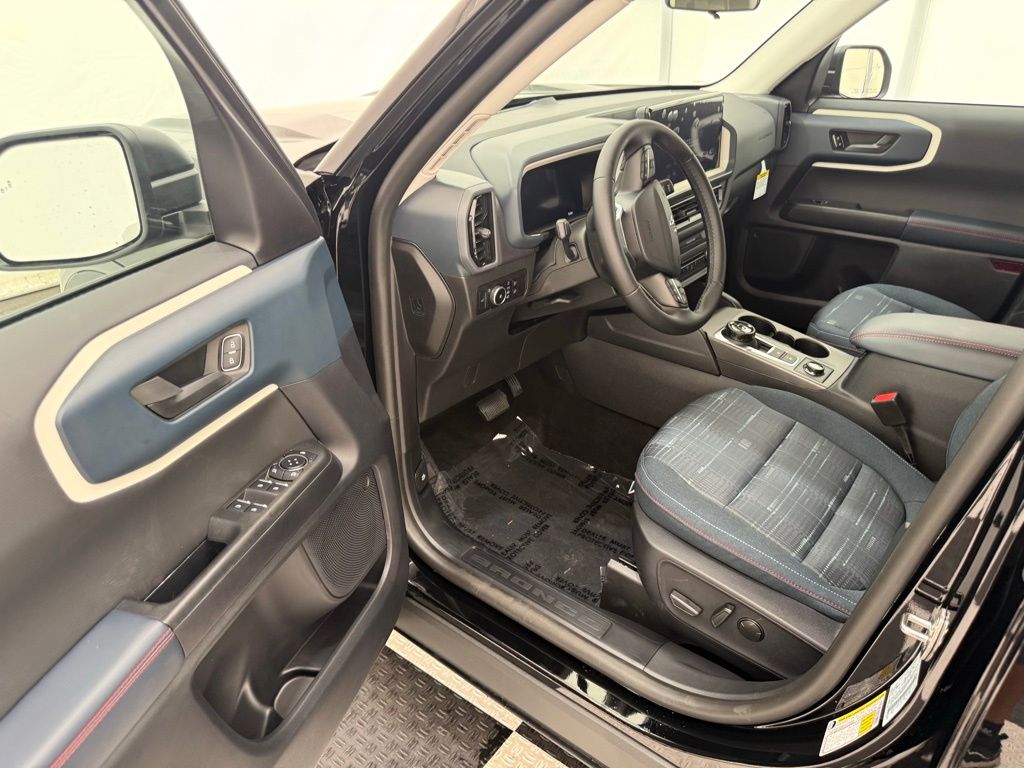 2025 Ford Bronco Sport Heritage - Photo 28