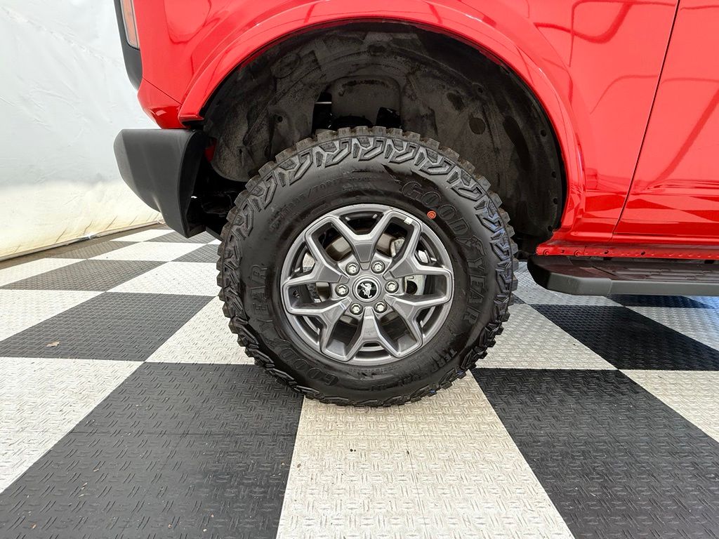 2023 Ford Bronco 4-Door Outer Banks - Photo 11