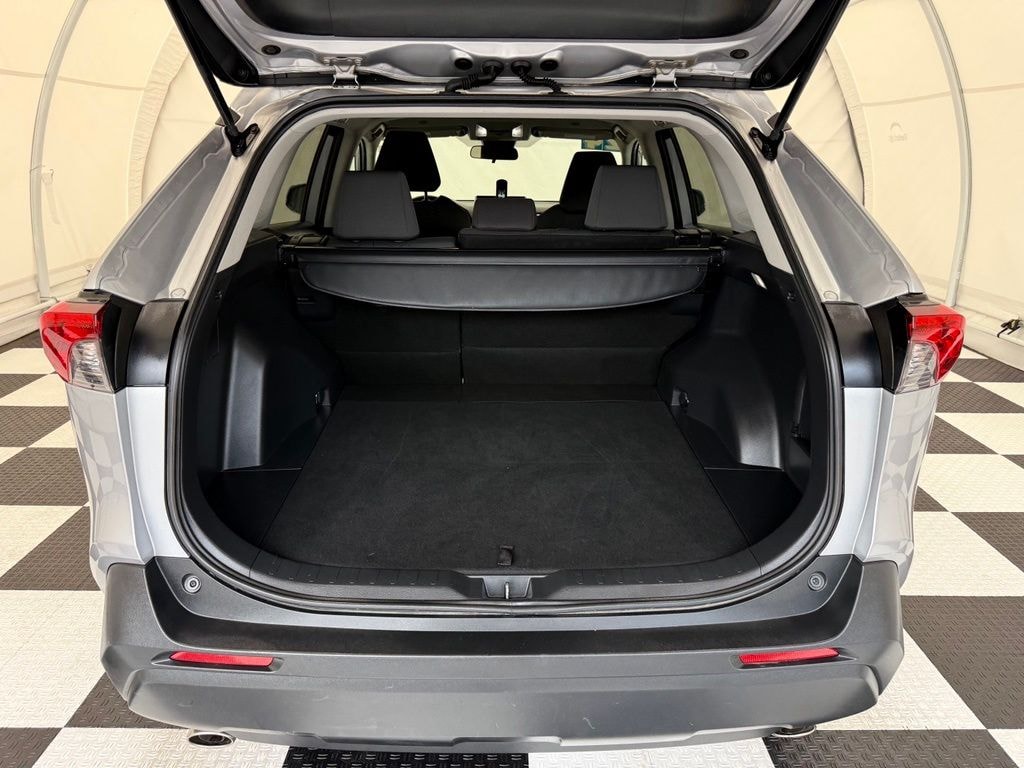 Used 2025 Toyota RAV4 XLE SUV