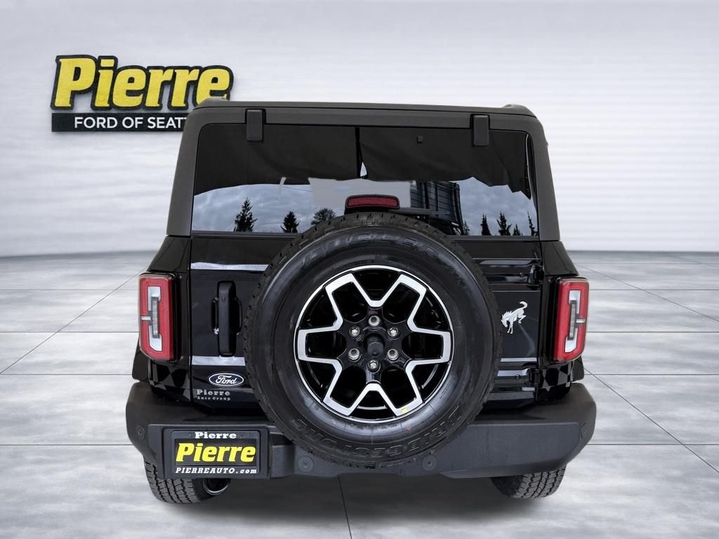 New 2026 Ford Bronco Outer Banks SUV