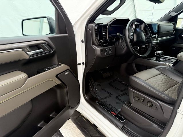 2024 Chevrolet Silverado 1500 ZR2 - Photo 25
