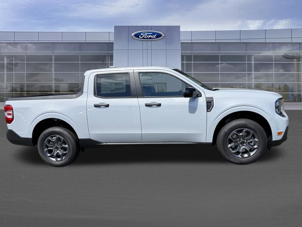 New 2026 Ford Maverick XLT Truck SuperCrew
