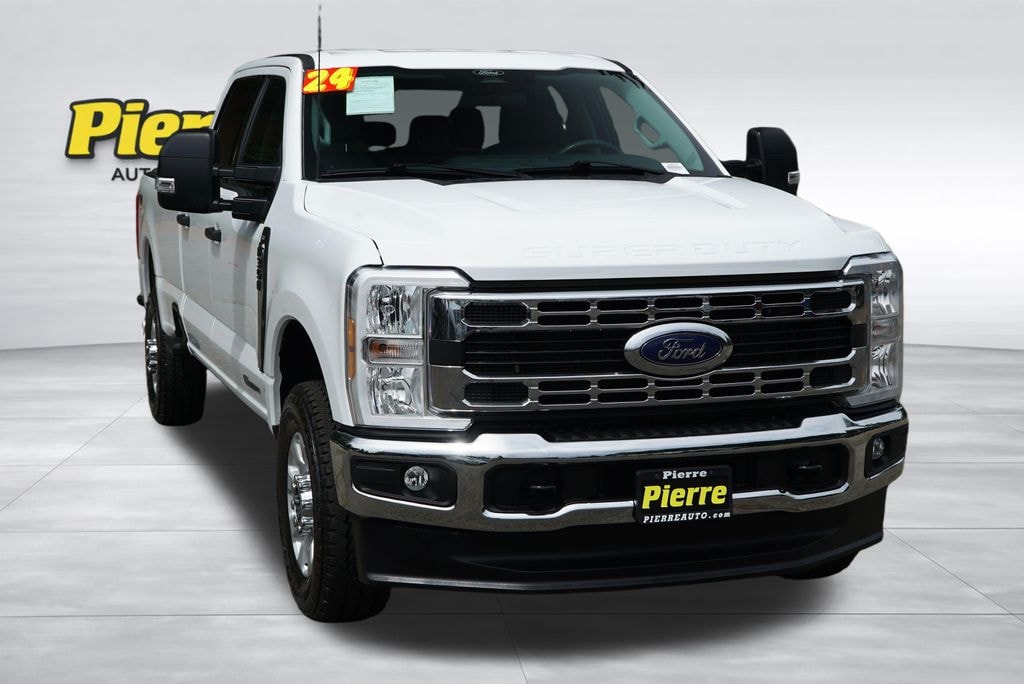 Used 2024 Ford F-350SD XLT Truck Crew Cab
